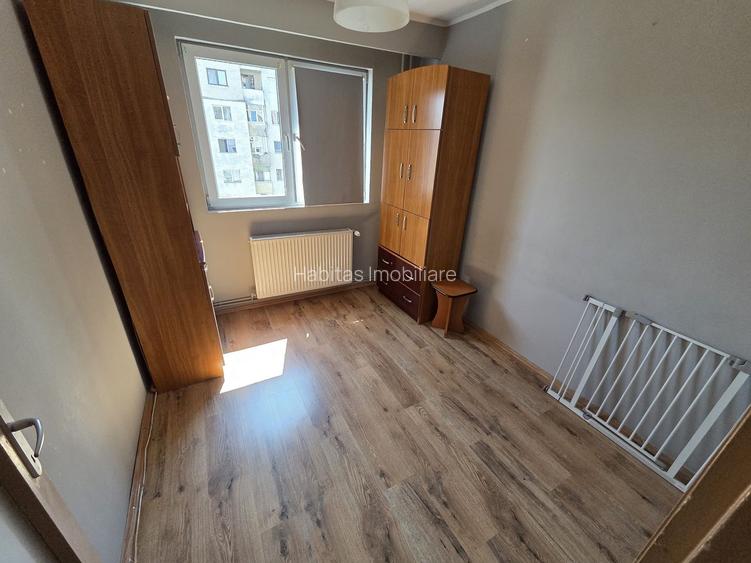 Apartament cu 4 camere, etaj intermediar, zona străzii Mehedinti - 2