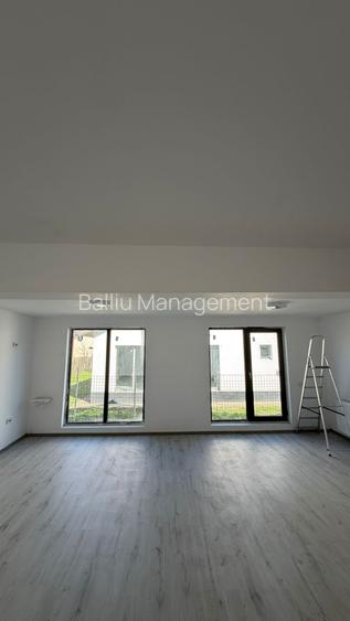 Casă nouă de vânzare – Corbu, zona de intrare, aproape de lac 🌊 - 3