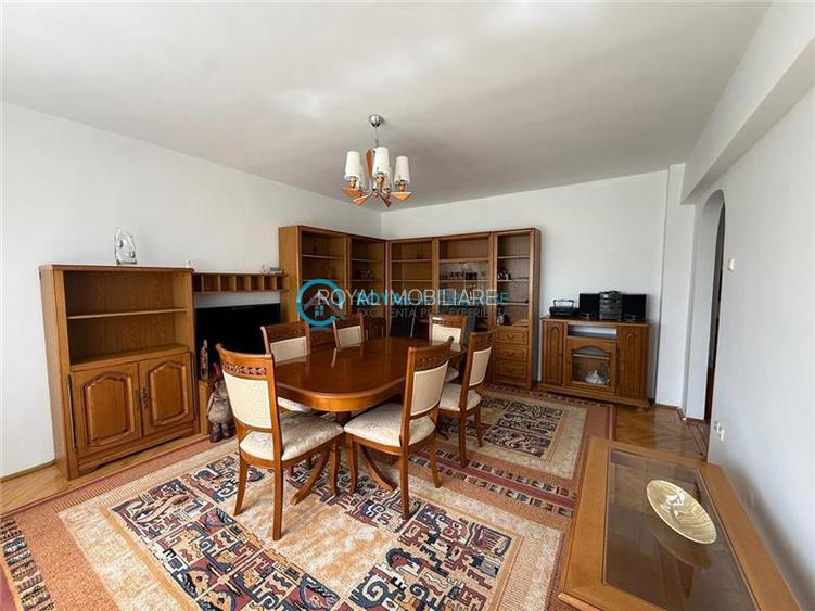 Royal Imobiliare - Vanzare apartament 2 camere zona Ultracentral - 2