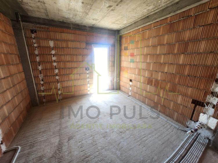 3 Camere. 2 Bai. Bloc nou. Langa Esso. - 7