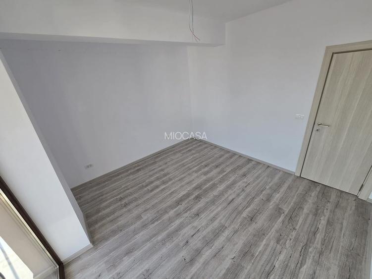 Terasa 11 mp. Langa Profi si ESO. Lift. 2 Locuri de Parcare - 10