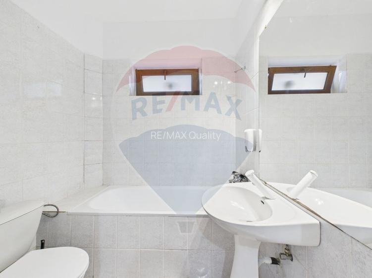 Casă / Vilă cocheta cu 3 camere - de vanzare - zona Basarab - 11