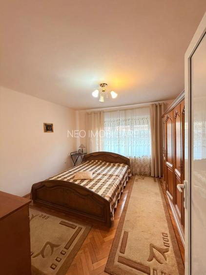 Vilă Spațioasă cu 5 Camere - 360.000 euro- Zona Girocului - 8