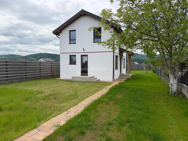 Casa P + 1 , 4 camere, 2 bai, bucatarie cu dinning - 9