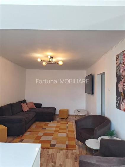 Apartament 2 camere, mobilat si utilat, Toamnei, Centru Civic - 2