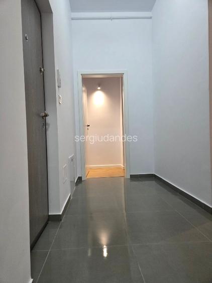 2 camere cu terasă generoasă – rezidențial/birou, pret de licitatie - 8