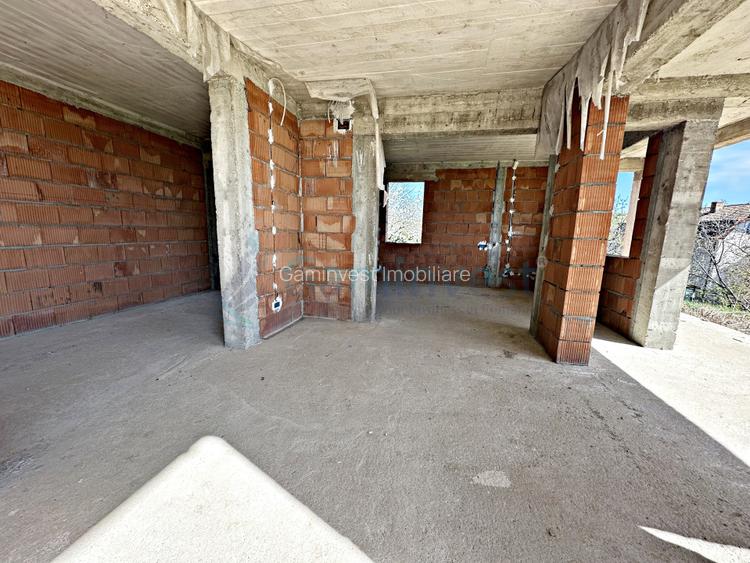 Cladire cu functiuni mixte, pe 3 nivele de vanzare, Oradea, Bihor - 5