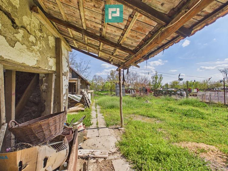 Casă cu 3 camere și 1047 mp în Peregu Mic - 12