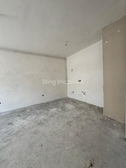 apartament cu 2 camere,balcon si parcare, zona Eroilor - 7