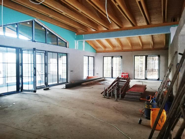 Cabana turistica de vanzare in Paltinis - Sibiu - 11