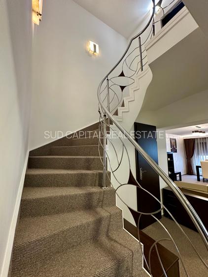 ULTRACENTRAL | DUPLEX SPECTACULOS | LÂNGĂ FÂNTÂNILE UNIRII - 12