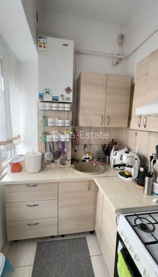 Apartament decomandat 70 mp utili 2 bai pivnita si curte 58 mp Central - 13