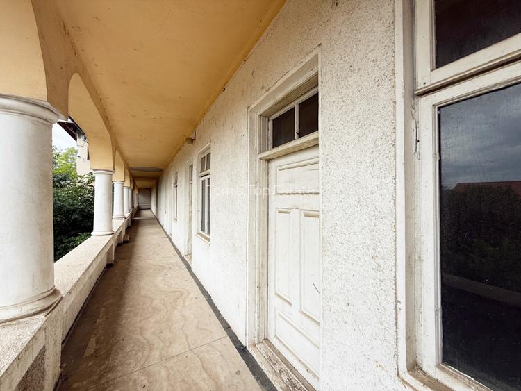 Teren pentru dezvoltare nouă (demolare & reconstrucție), 2116 mp - 5