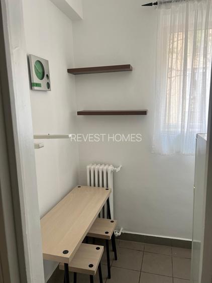 Universitate - Garsoniera decomandata in inima orasului, metrou la scara - 7