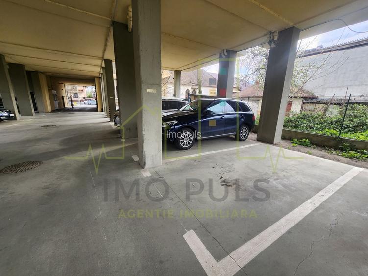 Et. 3. Bloc 2012. Parcare acoperita. 5 min de centru. Se poate prelua cu chirias - 11