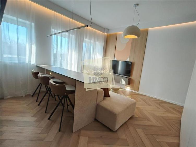 Apartament modern 3 camere etaj 1 - 13