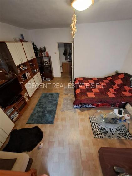 Garsoniera Intrare  Racadau, intermediar, Brasov - 3