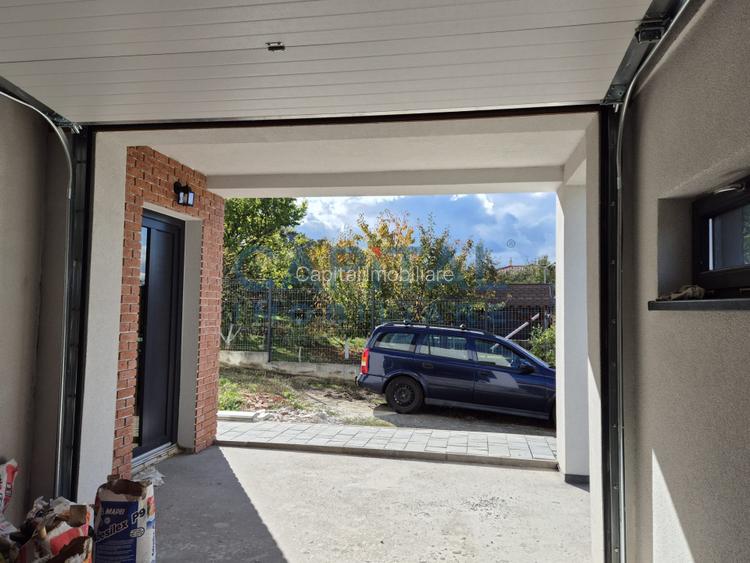 Casa noua superba, finisata si partial mobilata  - 4