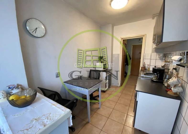 Apartament luminos, călduros și bine compartimentat, Mihai Viteazu, etaj 9/10 - 6