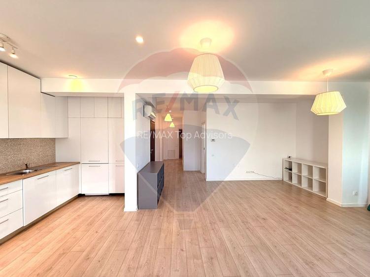 DE INCHIRIAT Apartament 3 camere New Point Pipera Voluntari - 11