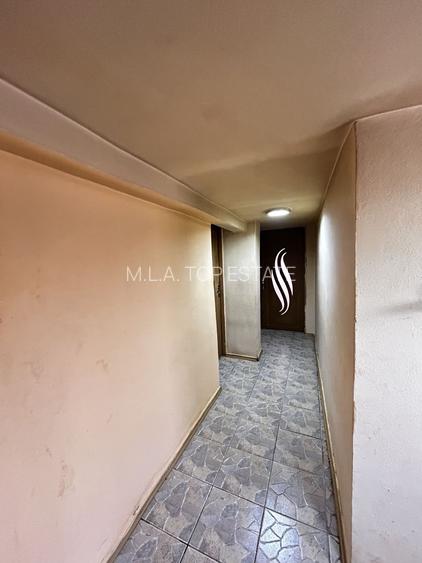 Casa 8 Camere Cu Teren 1500mp In Cermei - 35