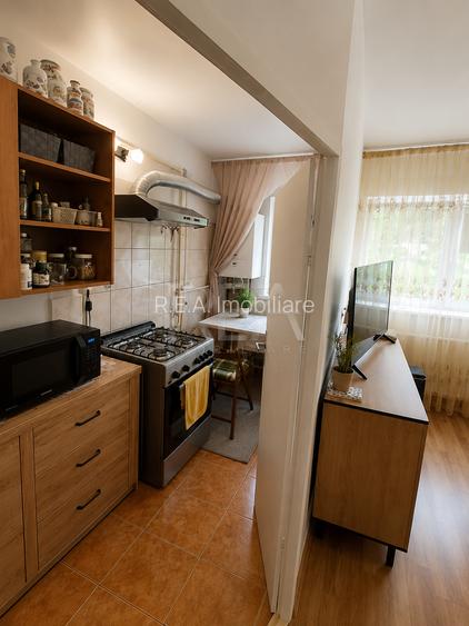 2 camere Vitan, centrală, parcare, et. 3, an 1986, 52 mp - 5