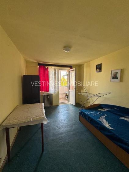 Apartament 3 camere zona Rogerius - 4