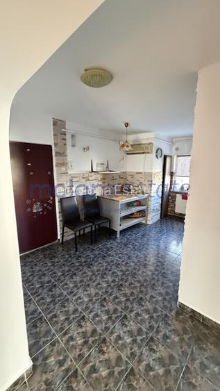 Apartament 3 camere , etaj intermediar, calea Dorobantilor - 8