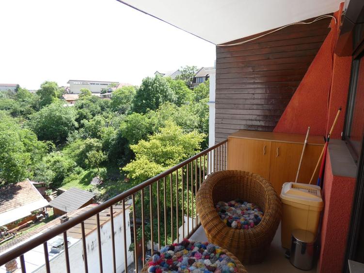 Apartament de vanzare pe str. G-ral Traian Mosoiu - 6