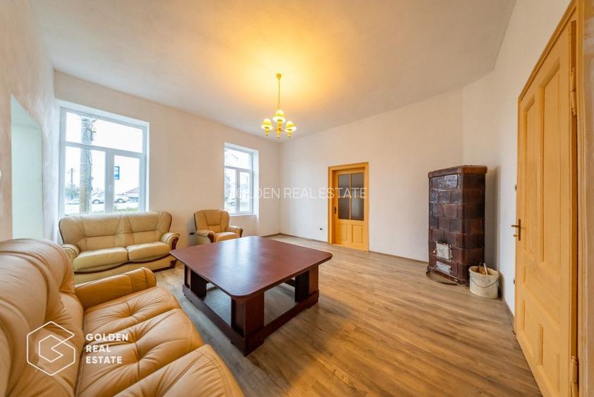 Casa cu 3 camere, Lipova, comision 0% - 3