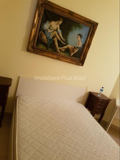 Vand apartament la casa 2 camere central Piata Catedralei - 5