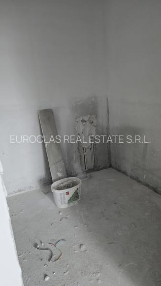 Apartament 2 camere - Mamaia-Sat - 68.000 euro (Cod E11+E12) - 3