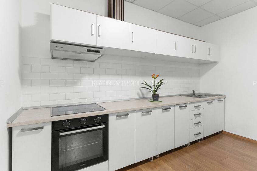 Apartament - Lux 2466 EURO/mp | 2 camere | 75 mp, et 1 | P-ta 1 Mai - 9