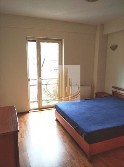 Apart 3 camere , bloc nou , utilat , mobilat, parcare privata