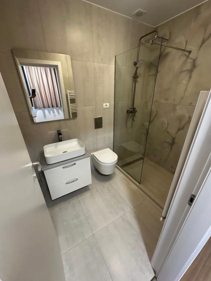 Sisesti închiriere 3 camere mobilat complet totul nou