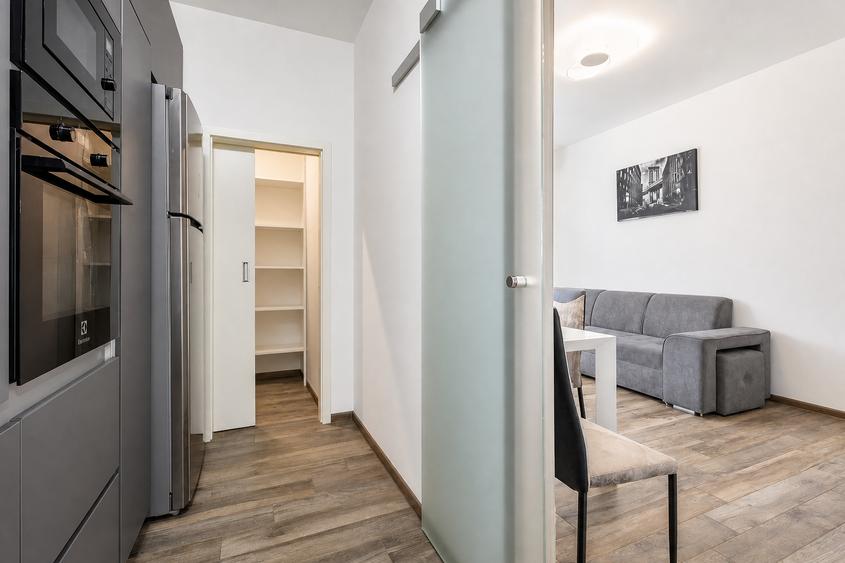 Apartament 3 camere ultracentral, 80 mp | 2+ Locuri de parcare private | Piața 7