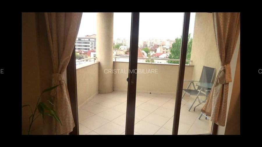 Închiriere Apartament cu 2 camere, bloc nou 2010, parcare subterana, terasa mare - 7