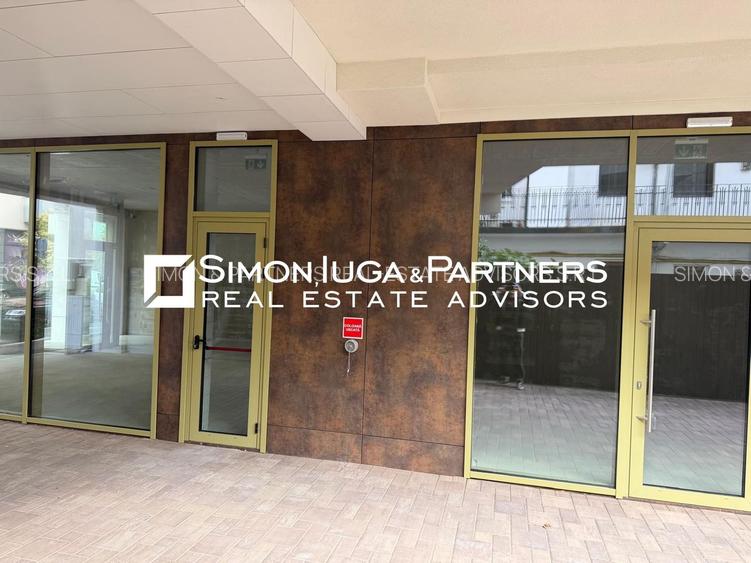 Spatiu comercial central de vanzare - 2