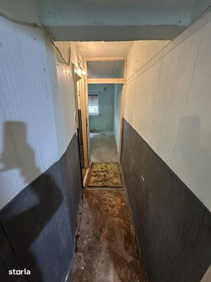 Apartament de renovat cu 2 camere, 50 mpu, parter, Cetate, Alba Iulia