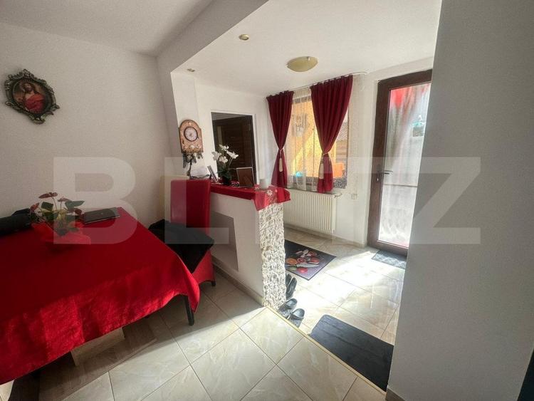 Casă Ultracentrală la Preț de Apartament – 3 camere 100 mp + curte 250mp