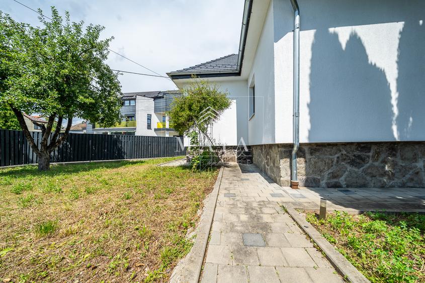 Casa 4 camere, teren 457 mp,  zona  Parcul Sub Arini