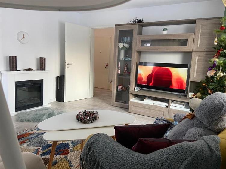 Apartament 3 camere Aleea Pietonala I Coresi Kasper