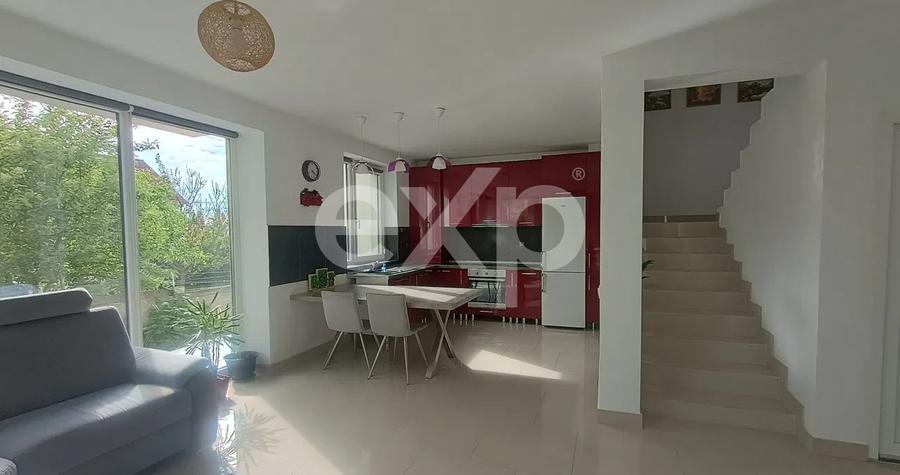 Duplex 4 camere | 120 mp | Terasa cu priveliste | Zona Europa