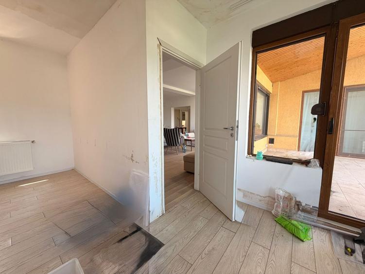 APARTAMENT 4 CAMERE | FLOREASCA | 119MP UTILI + TERASA