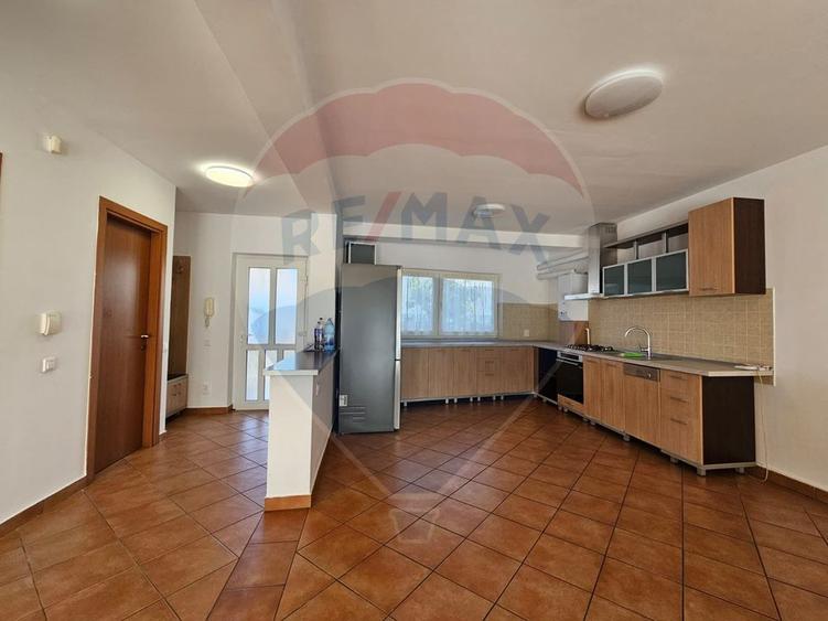 0 % COMISION - Casa/birou de inchiriat - 4 camere - Buna Ziua