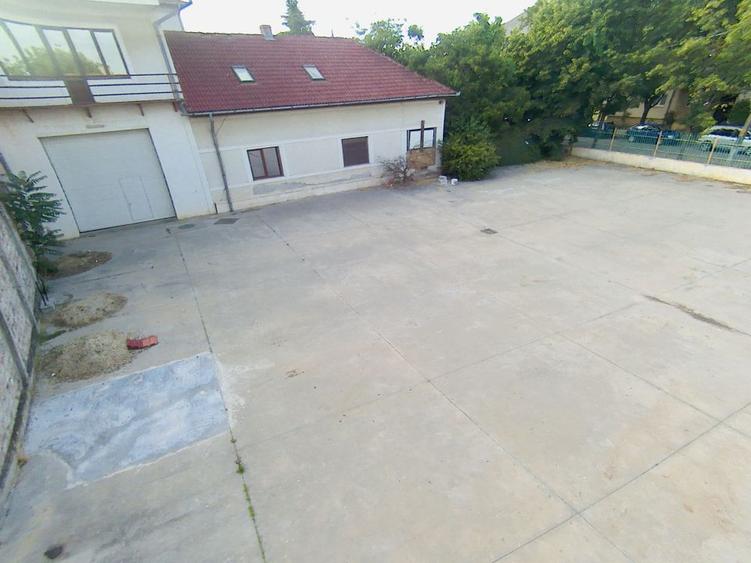 Teren platforma betonata de inchiriat in Timisoara