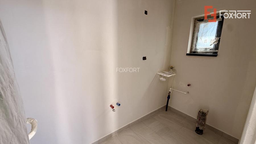 Duplex cu 3 camere si 2 bai pe parter, zona Albina - 12