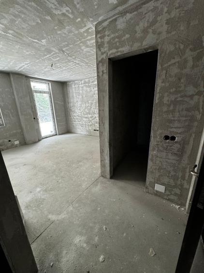 Apartament de 3 camere Finisat 63,80 mp, terasa 73.5 mp, zona Muzeul Apei