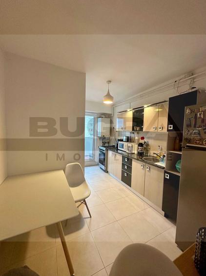 Apartament de 2 camere, 58mp, decomandat, Piata Cipariu