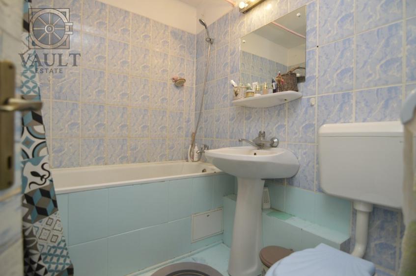 2 Camere - Bloc Anvelopat An 1982 - Metrou Dristor